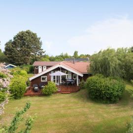 Cozy Home In Rødvig Stevns With Wifi – hotel w mieście Rødvig