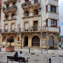 Habitación turística en Irún, hotel em Irún