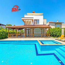 Paradise Town Villa Beliza, hotel di Belek