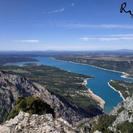 Mobil-home gorges du verdon lac de sainte croix camping poney, hotel in Sainte-Croix-de-Verdon