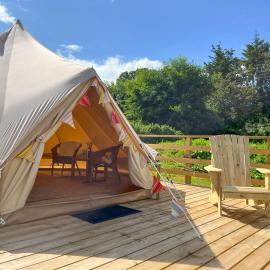 Greystones Glamping - Tent 4, hotel sa Greystones