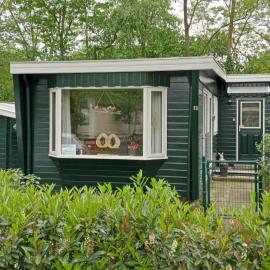Nice Stacaravan In Reutum With Wifi, hotel a Reutum