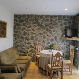 Casa Rural Santa Barbara, Hotel in Bronchales