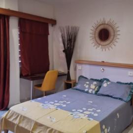 kwabo d'ailleurs, hôtel à Bouéni