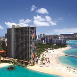 Hilton Hawaiian Village Waikiki Beach Resort: Honolulu'da bir otel