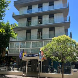 Hotel Modenese, hotel in Riccione