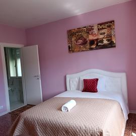 Locazione turistica 2, hotel u gradu Tesera