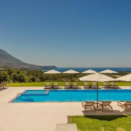 Rodi Studios, Hotel in Karavadhos