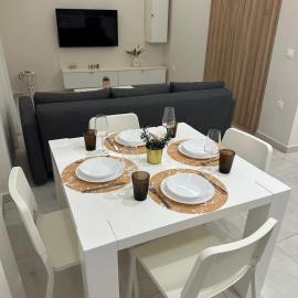 A&A Spacious Apartment, hotel v destinácii Kalamata