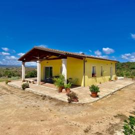 San Leonardo Country House, hotel a Calangianus
