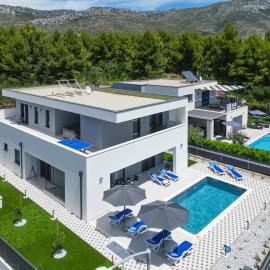 Vila MI – hotel w Orebiciu