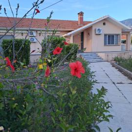 La casa di Costa, hotel a Dhorizáta