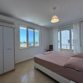 Bella's Apartments, hotel in Sakës