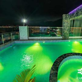 Caruzo Hotel and suites, hotel di Tingo Maria