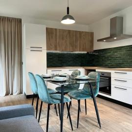 Villa Monari Apartment with Mountain View, hotel en Cogolo