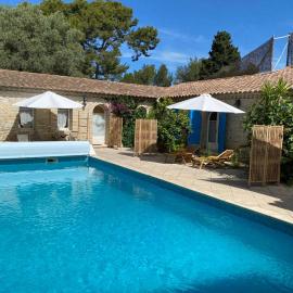 Le Patio aux Oiseaux, hotel in La Ciotat