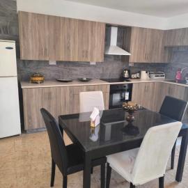 Katerina House, hotel in Piyenia
