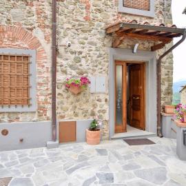 Cozy Home In Gualdo With Wifi