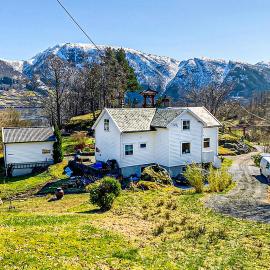 Cozy Home In Bruvik With Wifi, hotel en Bruvik