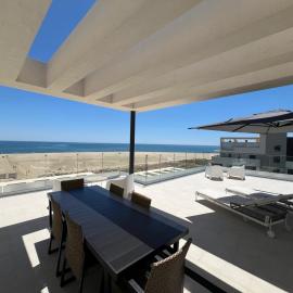 New penthouse with sunny beach view