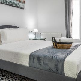 Apartamentos La Corrala