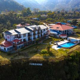 Sunshine Resort Pokhara, hotel in Pokhara