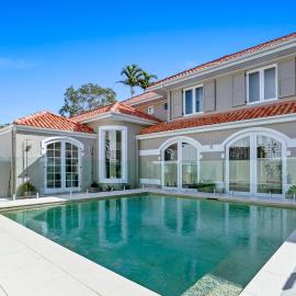 Elegance On The River, Noosa Waters, hotel in Noosaville