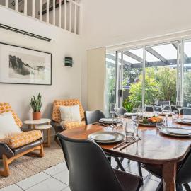 Hidden Gem 200m to Mooloolaba Beach, hotel din Mooloolaba