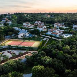 Kavran에 위치한 호텔 Mirana Luxury Villas