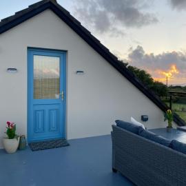The Blue Door, hotel in Portnoo