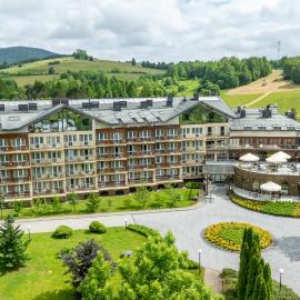 Hotel Activa, hotel di Muszyna