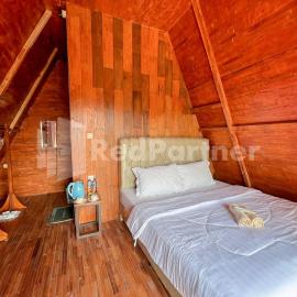 Glamping Pengilon Edupark Mitra RedDoorz – hotel w mieście Temanggung