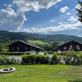 FeWo Astrid Aschenbrenner, hotel en Arrach