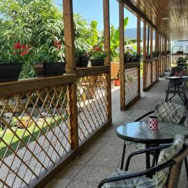 Lovin's Rooms, hotel a Tuzla