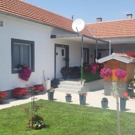 Apartman Villa Ruža, hotel v destinaci Golubac