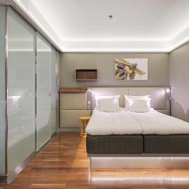 Comfort Hotel Xpress Helsinki Airport Terminal, hotel sa Vantaa