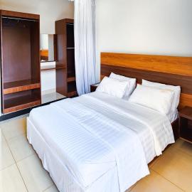 Victors Valley Hotel, hotel in Nakwero