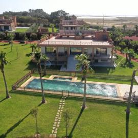 Superbe Villa Éco avec Piscine