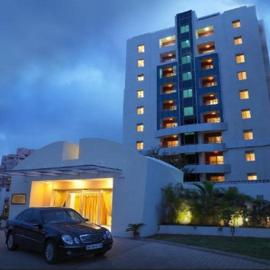 Royal Orchid Golden Suites Pune, khách sạn ở Pune