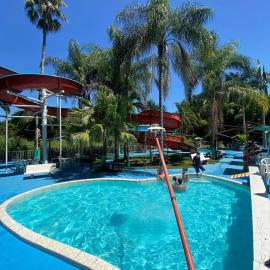 Pousada Paraíso das Águas โรงแรมในอิชิราปินา