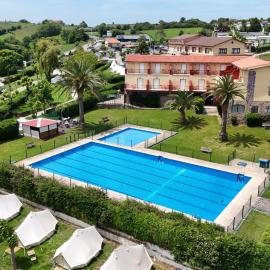 Santillana Bungalow & Glamping Resort, Hotel in Santillana del Mar