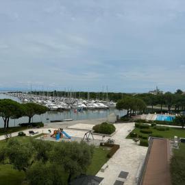 Aprillia Marittima, hotel din Latisana