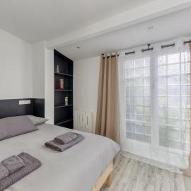 Cozy studio near RER B – hotel w mieście Palaiseau