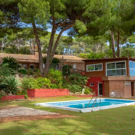 Villa Maresme & Villa Rosa, hotel di Mataró