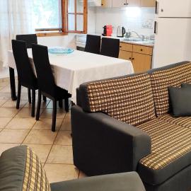 Katy's Home, hotel in Próti