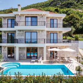 Villa Fotinia