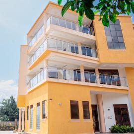 Precious Villas Lubowa, hotel i Kampala