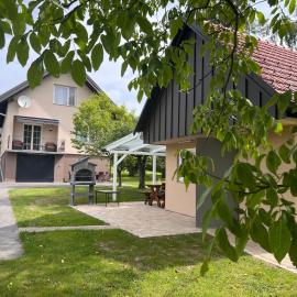 Ferienhaus Motorikpark, hôtel à Gamlitz