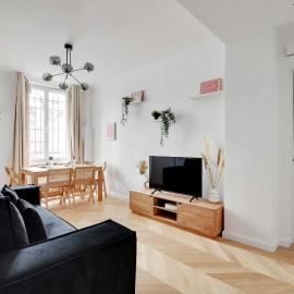 Spacieux Appartement cosy -2BR 6P-Pl de la Nation