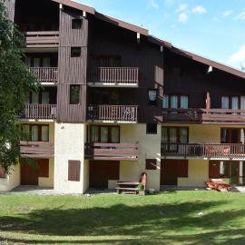Montchavin la Plagne N10, hotel in La Plagne Tarentaise